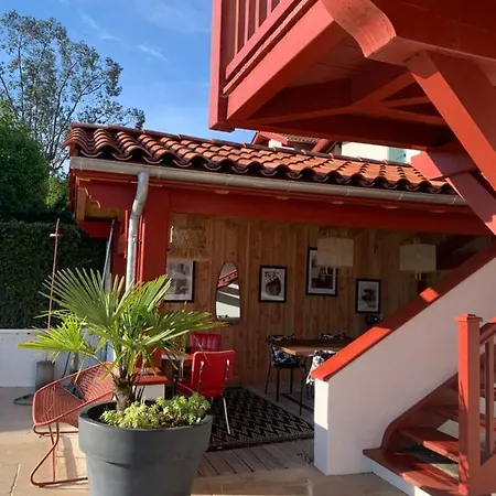 Maxana Couette-café