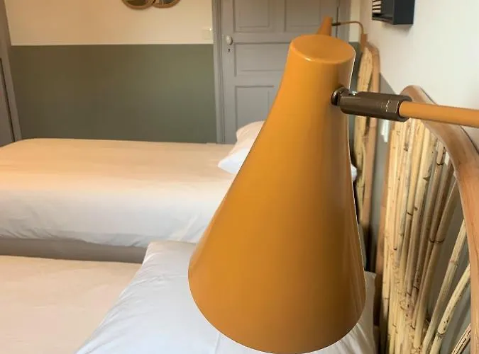 Maxana Bed & Breakfast 4*